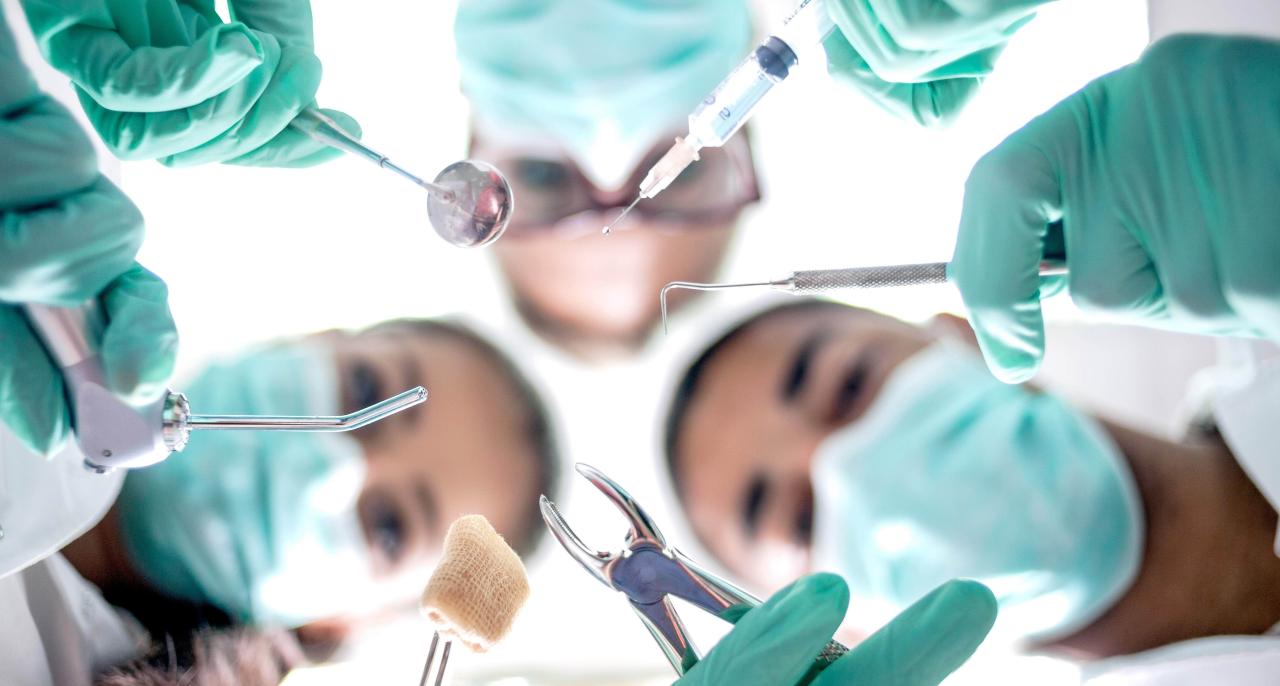 Emergency dentist dental dentists near hour me services